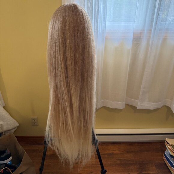 Long Blonde Lace Front Human Hair Blend Wig 🤩 - Picture 2 of 5